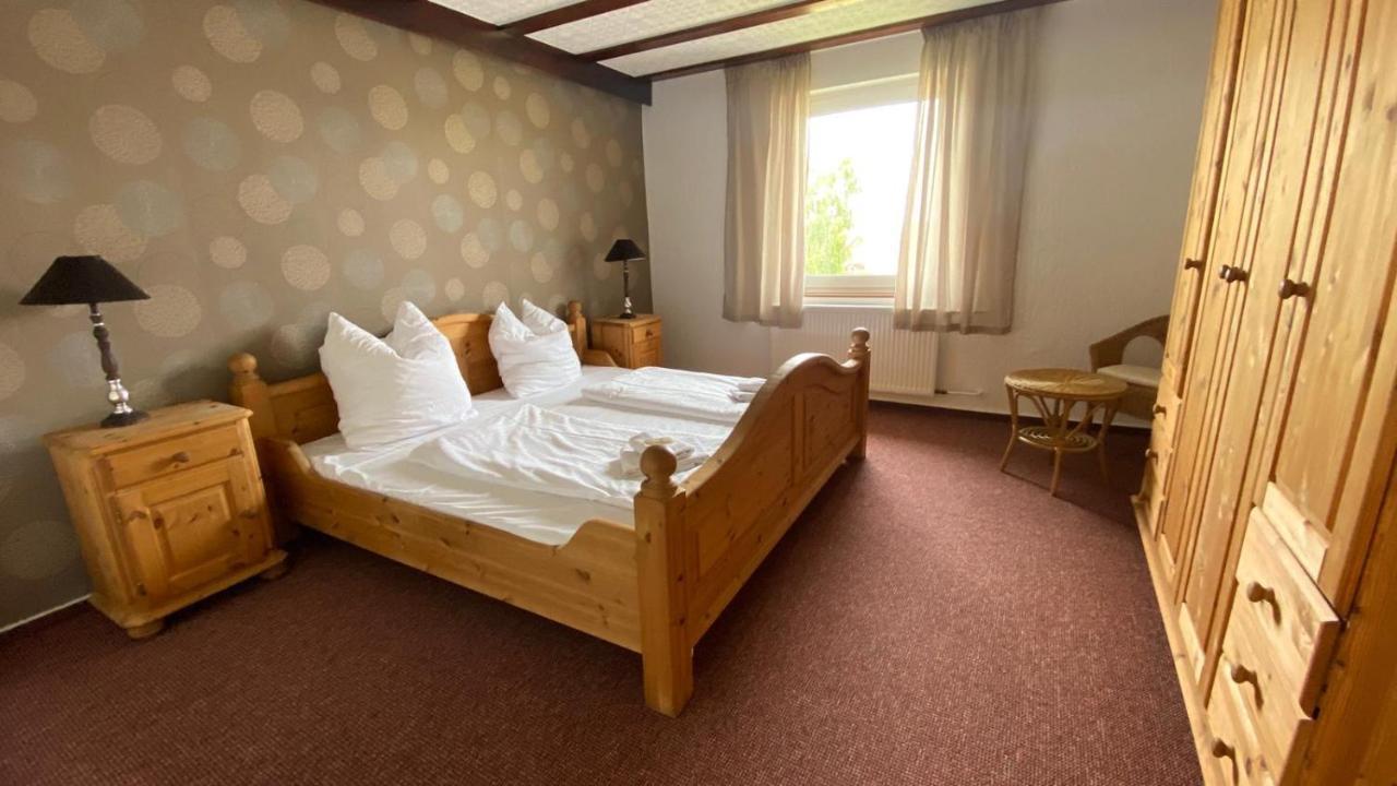 Landhaus Zum Mushof Hotel Wethen Buitenkant foto